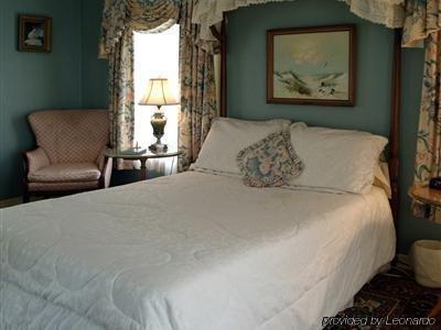 Montague Inn Saginaw Quarto foto